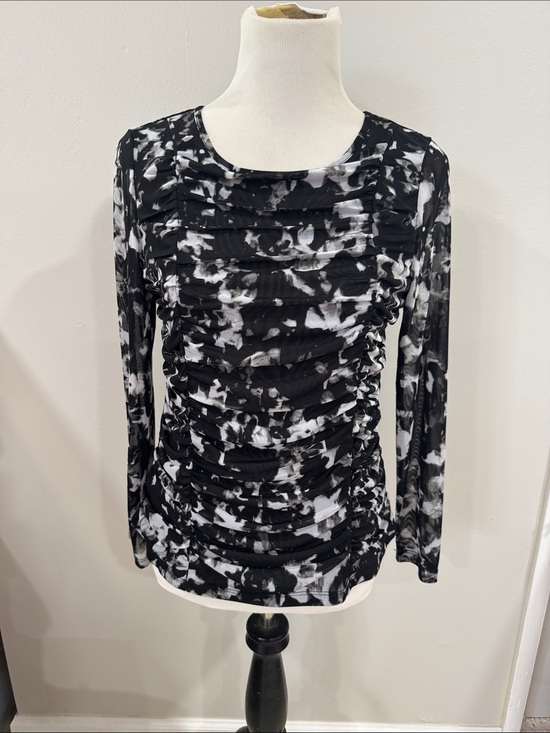 Badgley Mischka Tops - Badgley Mischka Black & White Ruched Long-Sleeve mesh Women's Top whimisgoth